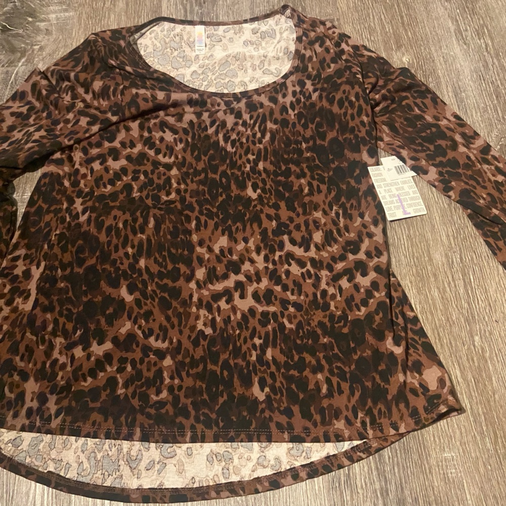 Lularoe LYNNAE large animal print new with tag